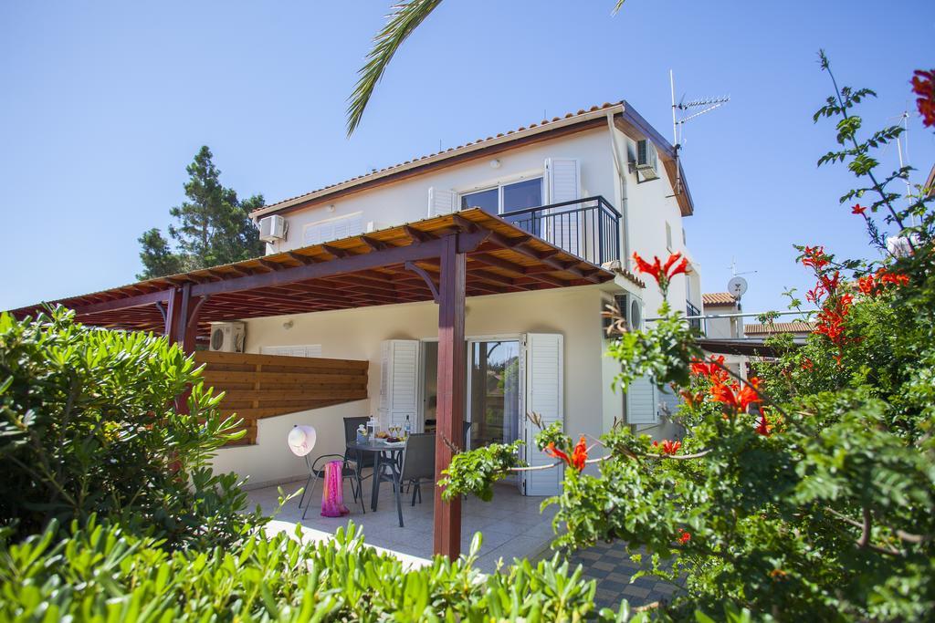 Larnaca Villa Marina Meneou Exterior foto