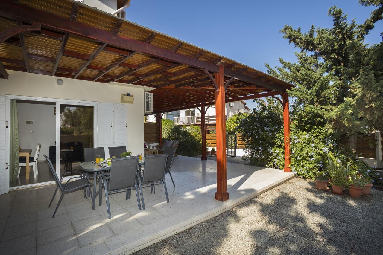 Larnaca Villa Marina Meneou Exterior foto